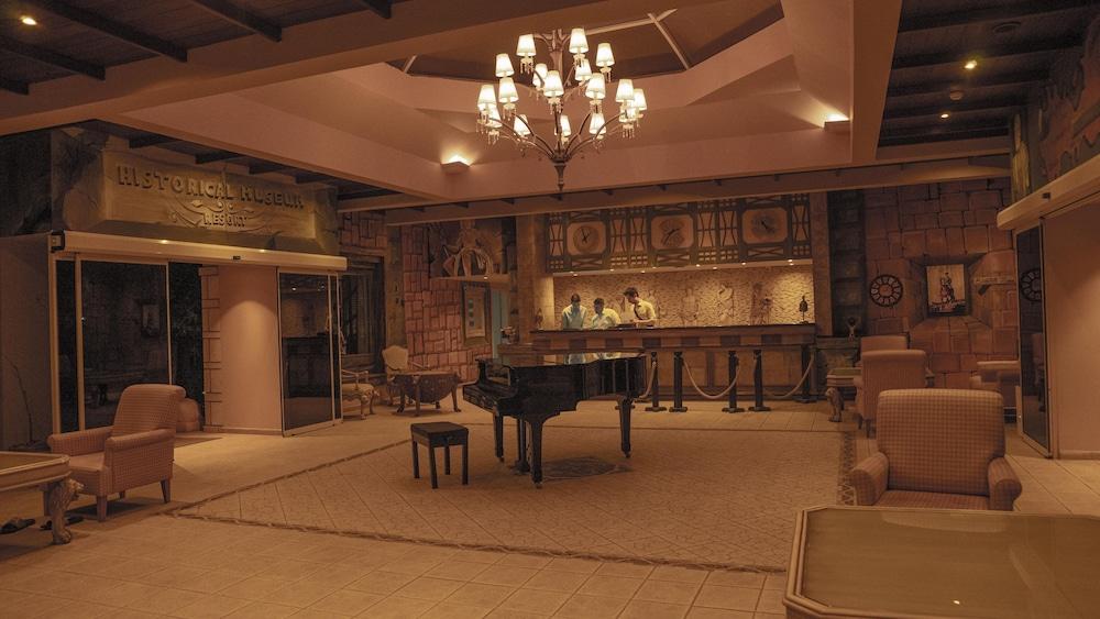 Historical Museum Resort