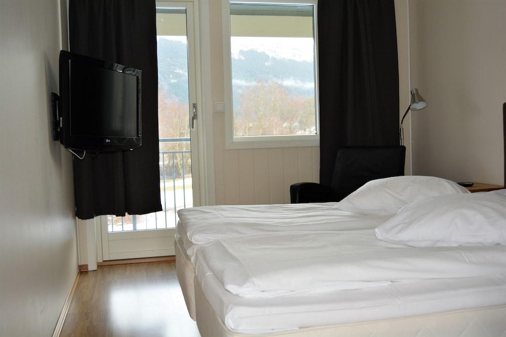 Forde Gjestehus Og Camping
