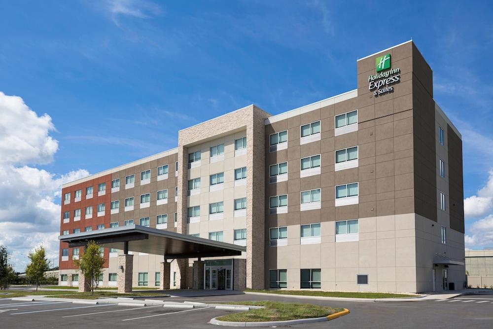Holiday Inn Express & Suites Sanford