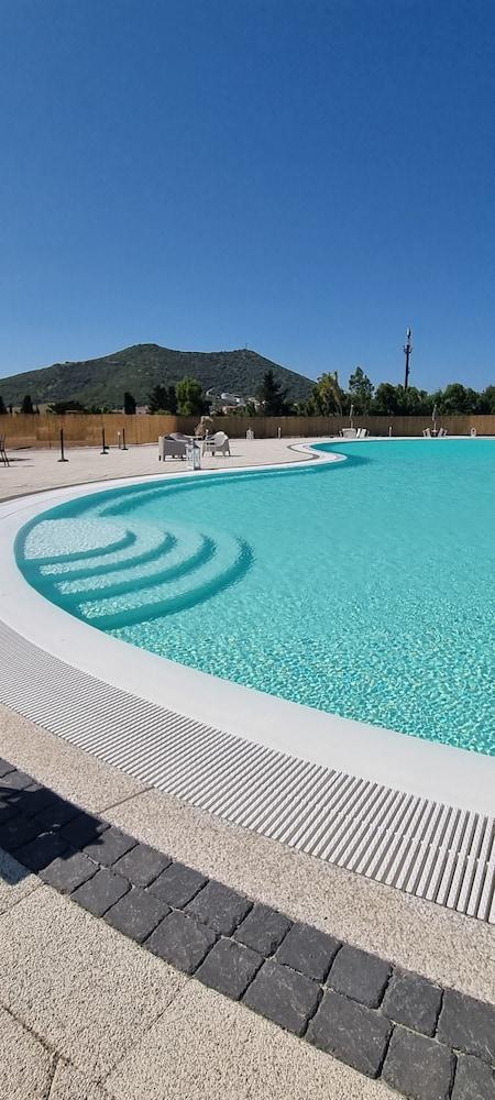 S'arena Beach