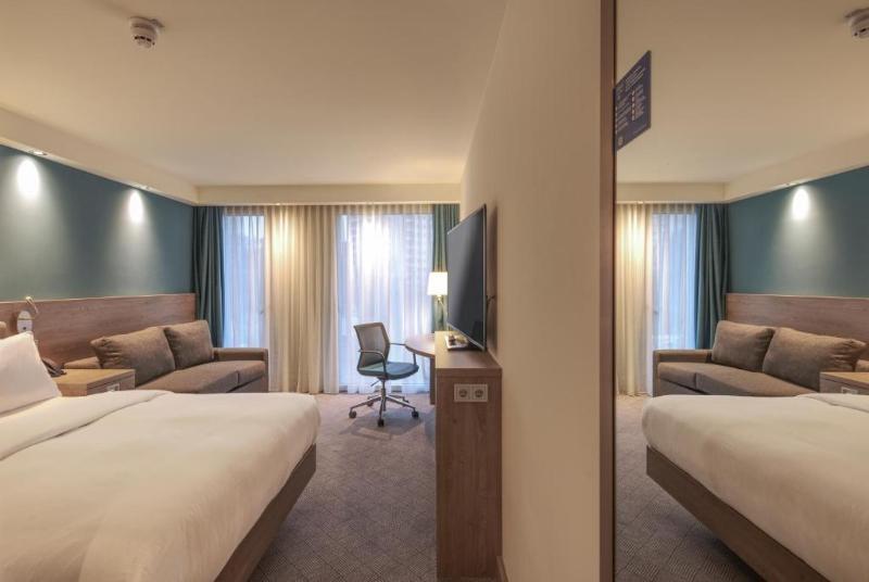 Hampton by Hilton Dusseldorf City Centre