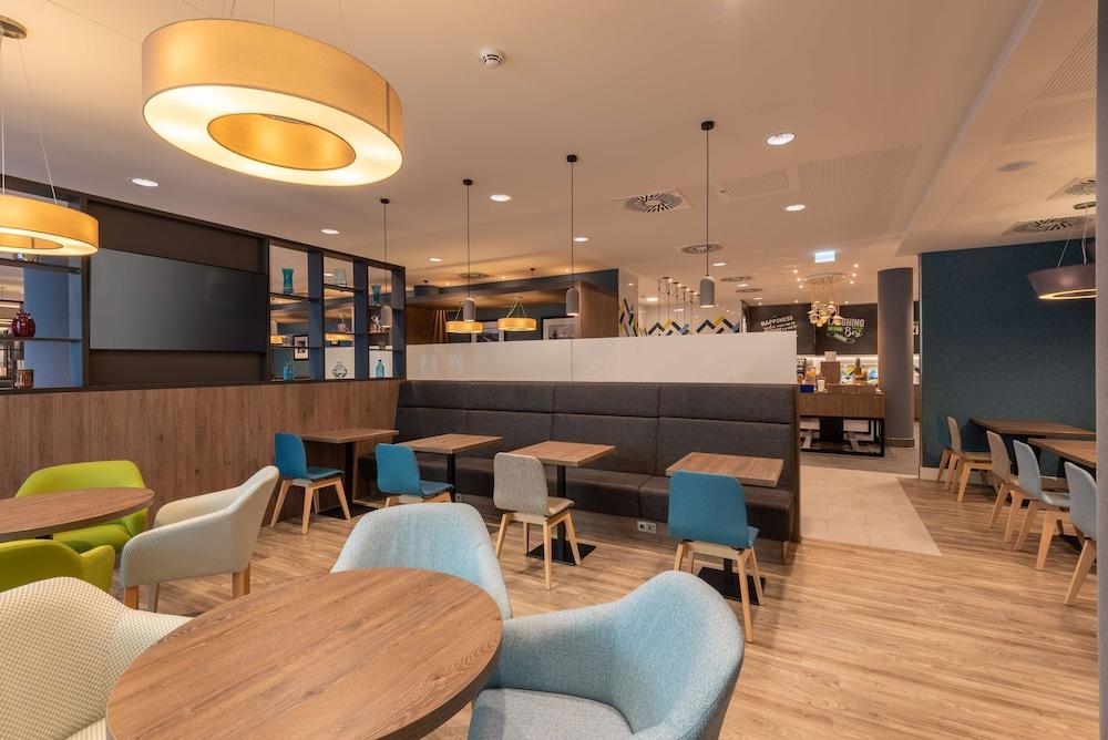 Hampton by Hilton Dusseldorf City Centre