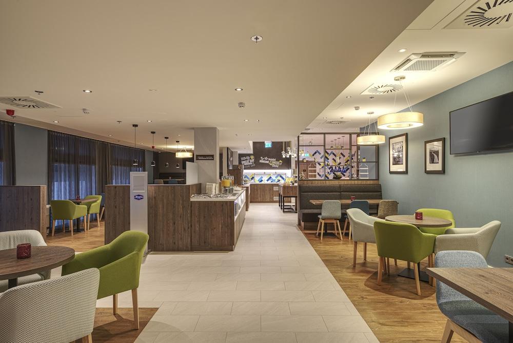 Hampton by Hilton Dusseldorf City Centre