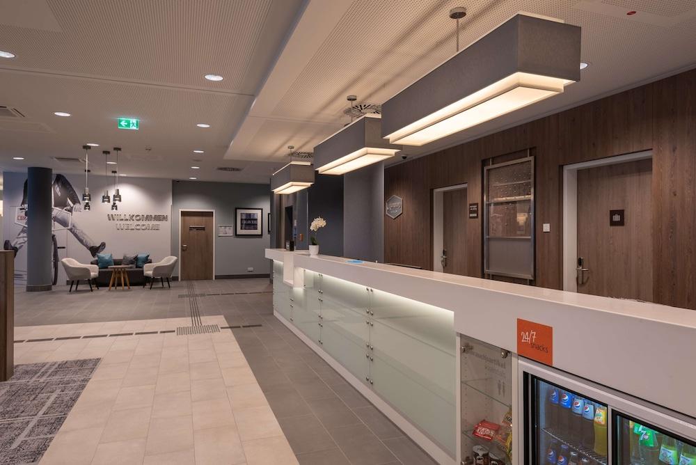 Hampton by Hilton Dusseldorf City Centre