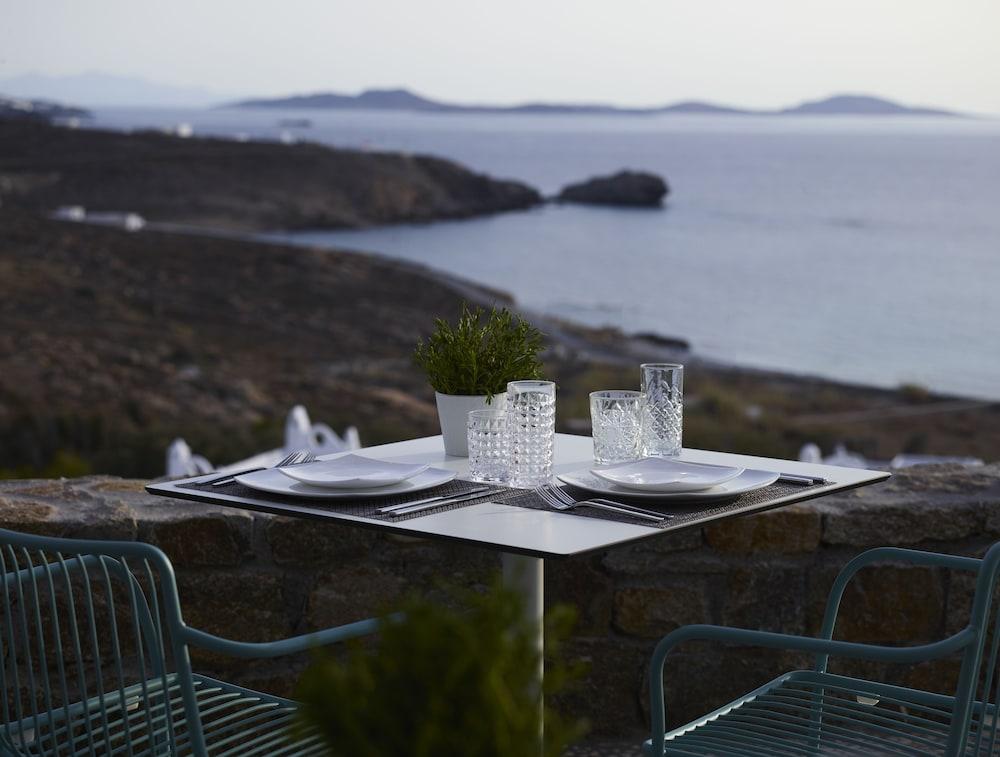 Epic Blue Luxury Hotel Suites & Villas