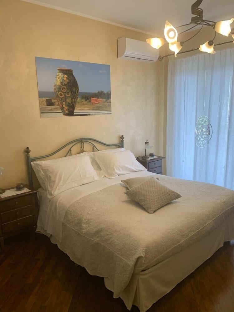 Marty Luxury B&B