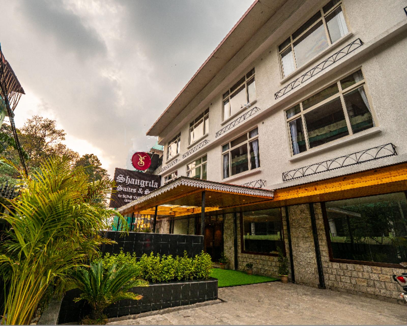 Shangrila Suites & Spa by Sumi Yashshree
