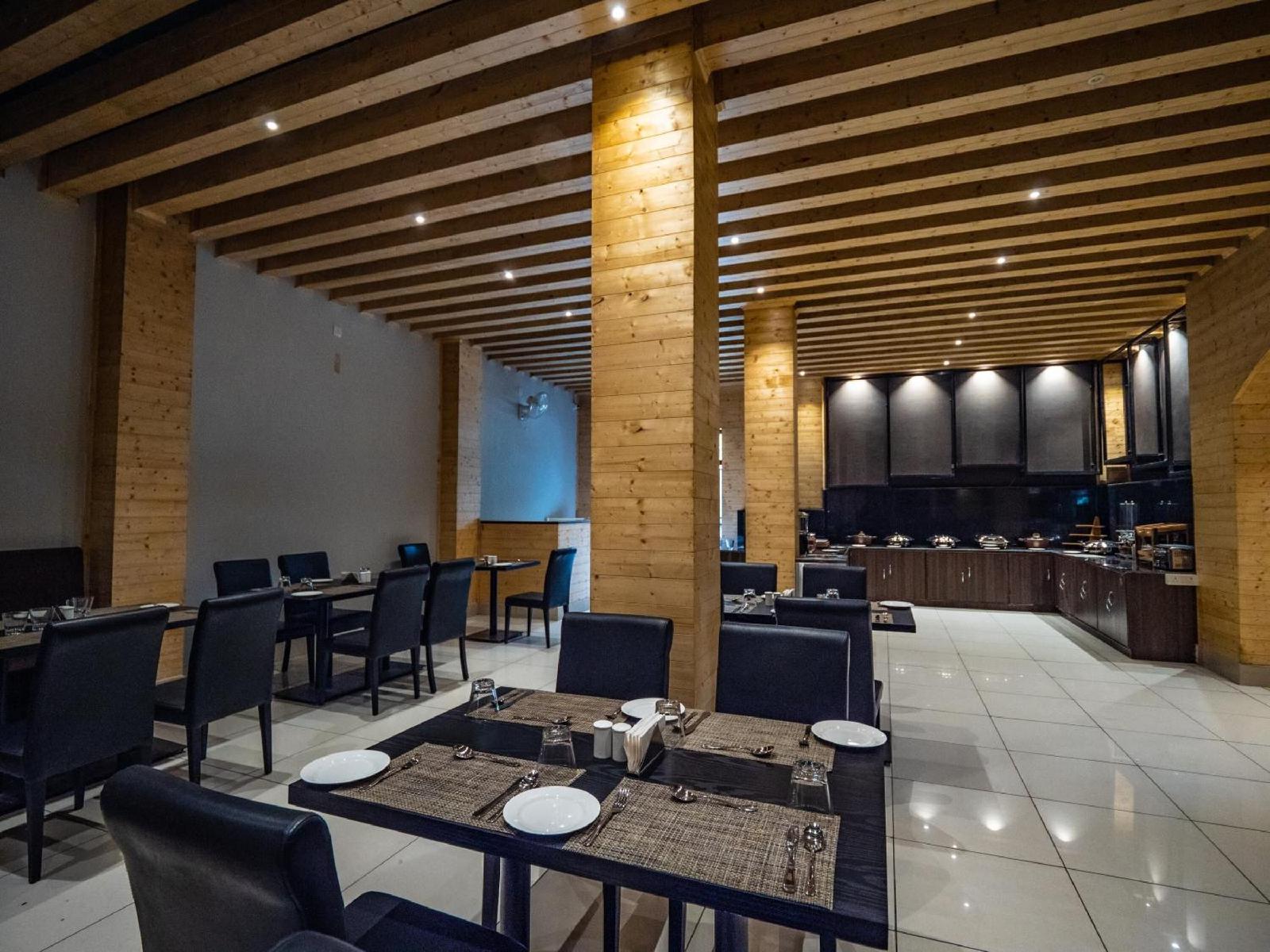 Shangrila Suites & Spa by Sumi Yashshree