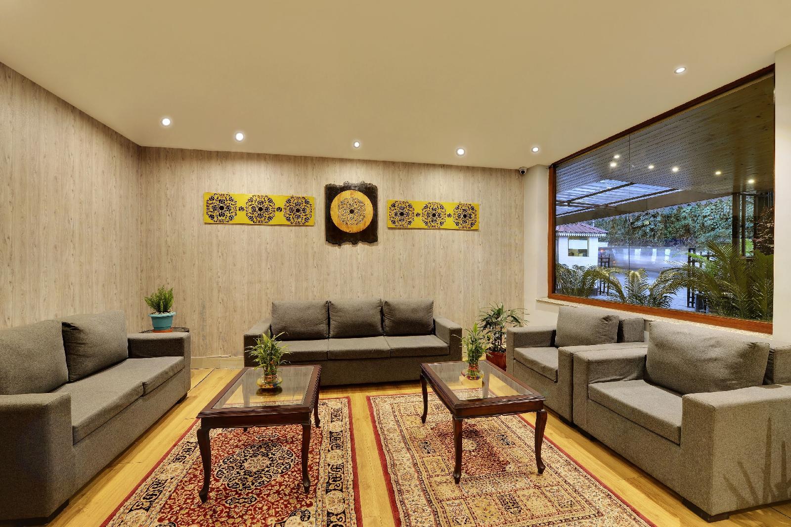 Shangrila Suites & Spa by Sumi Yashshree