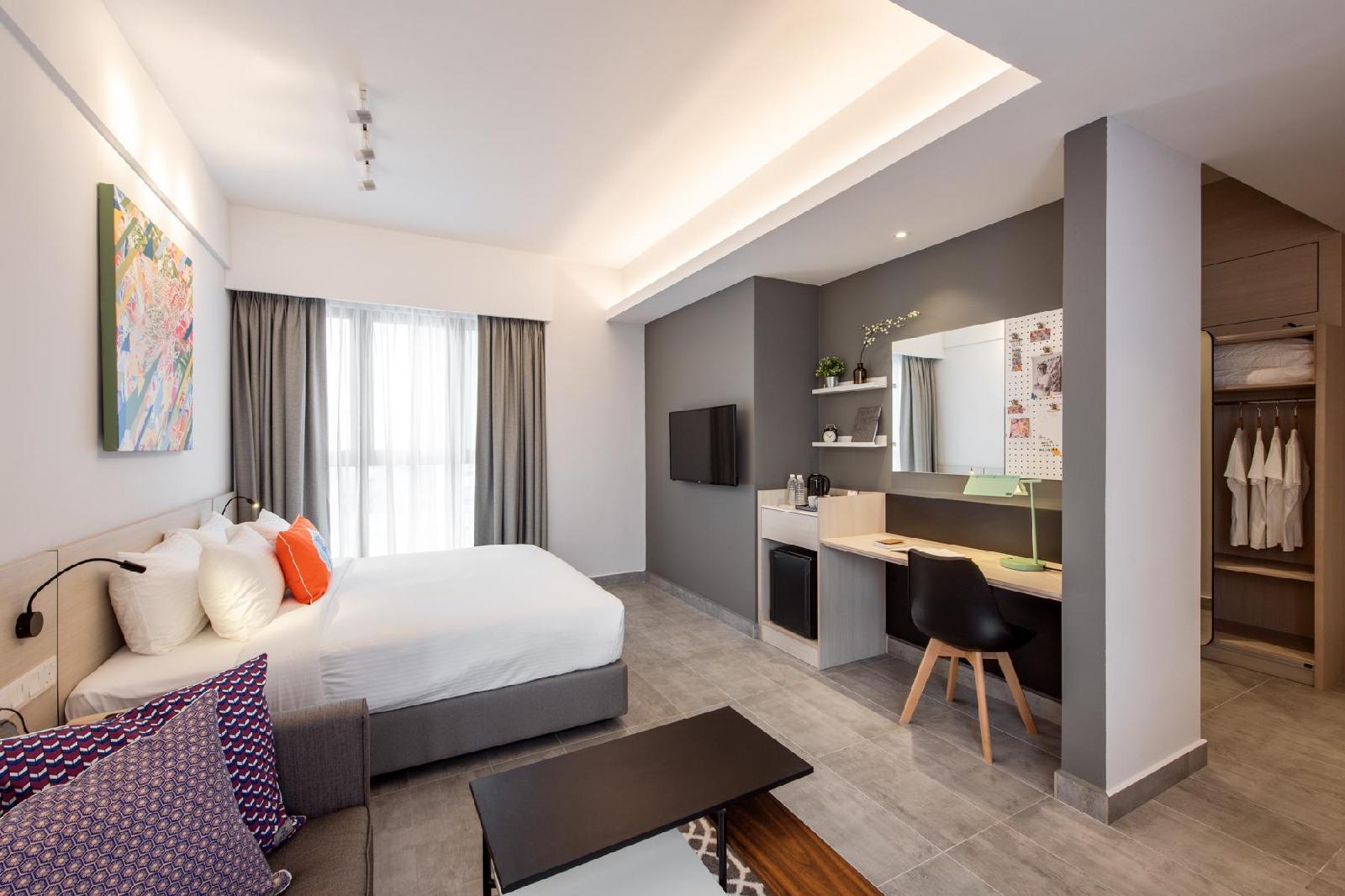 The Canvas Hotel