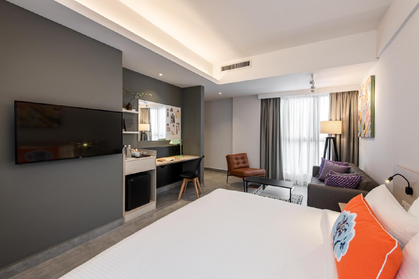 The Canvas Hotel