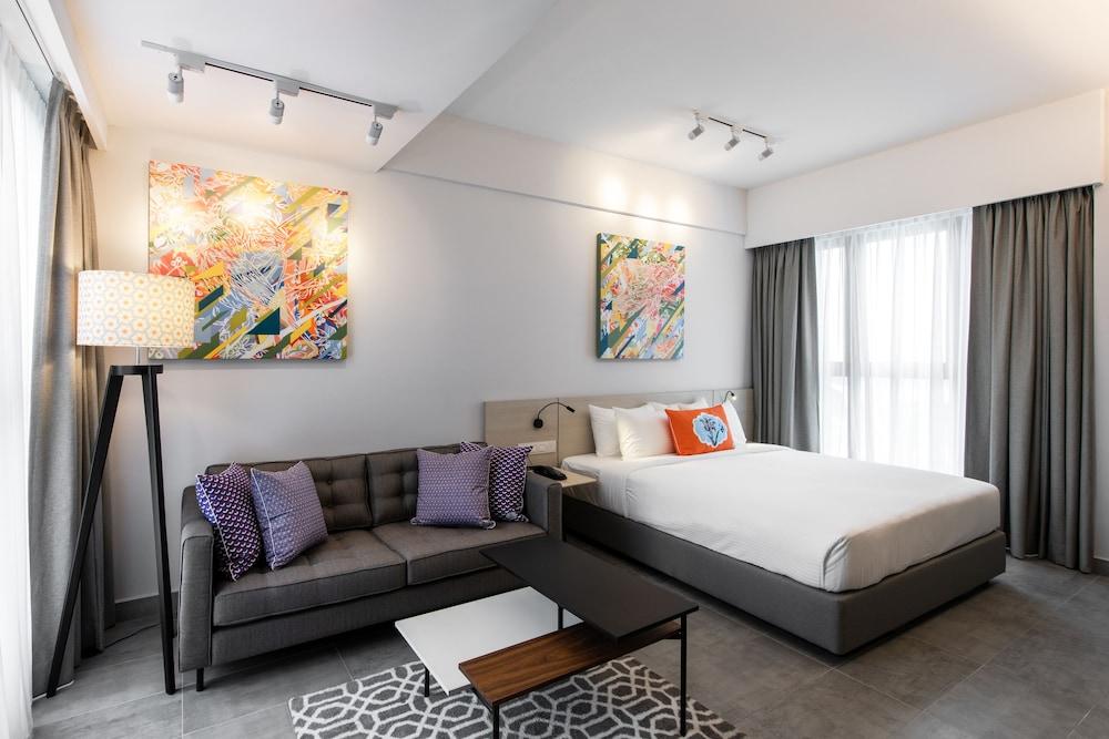 The Canvas Hotel