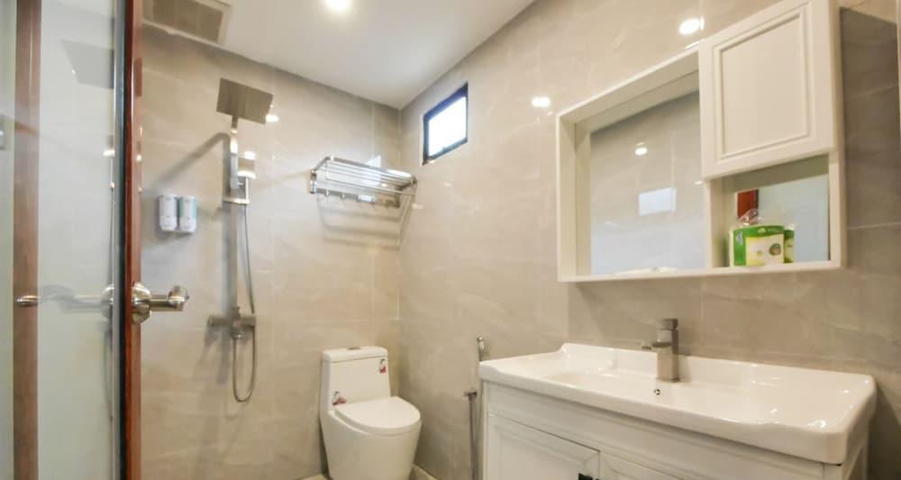 Chan's Smart Living Inn