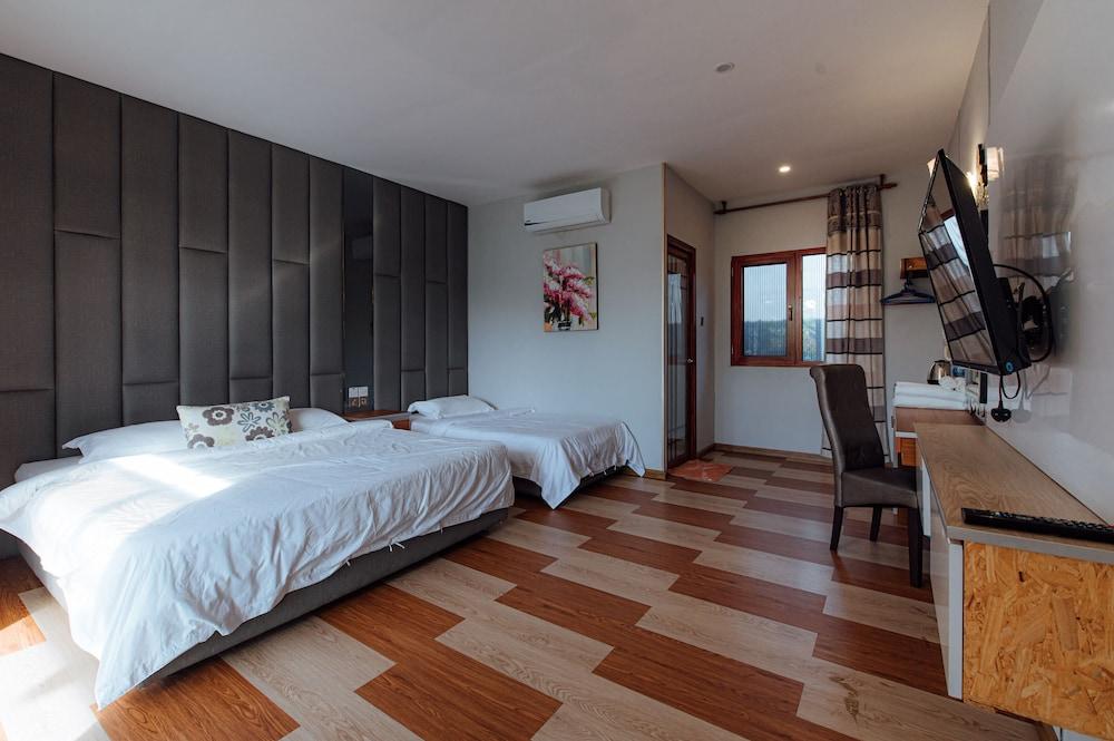 Chan's Smart Living Inn