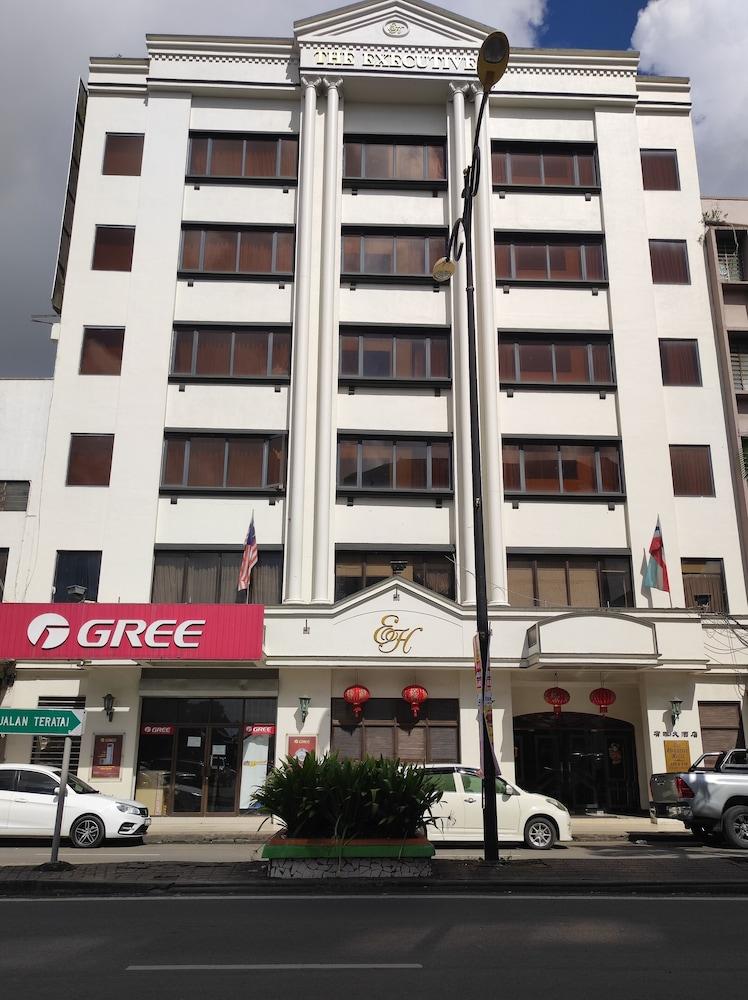 The Executive Hotel
