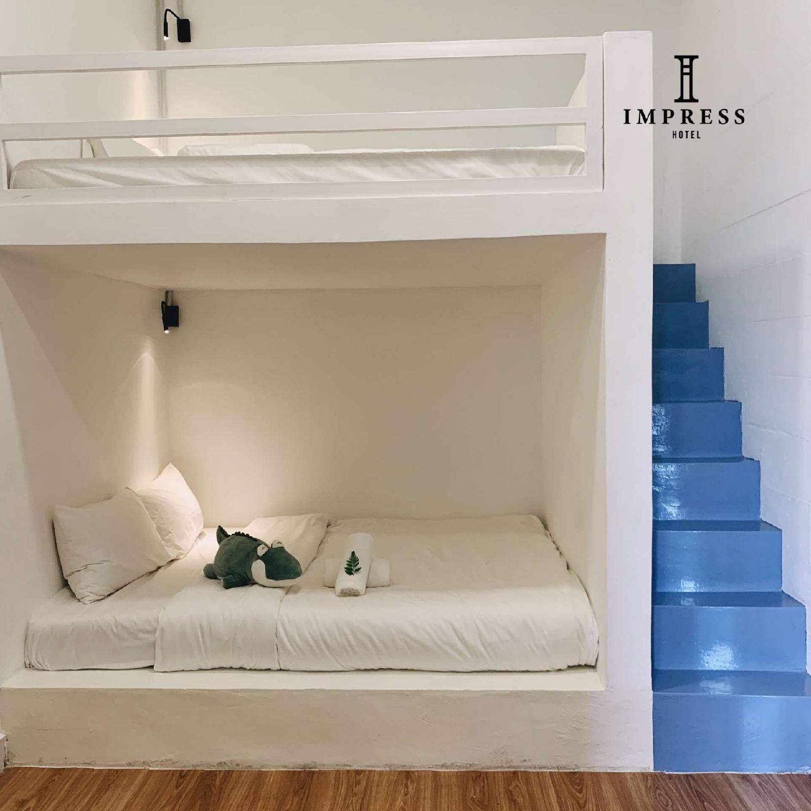 Impress Hotel