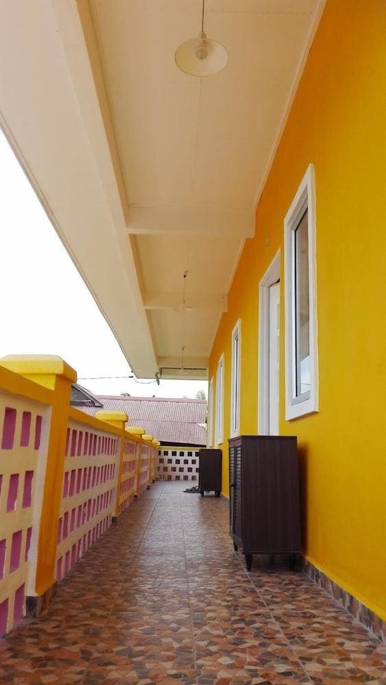 Harum Manis Country House