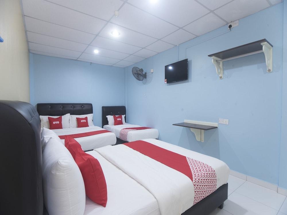 Rafik Ali Motel by OYO Rooms