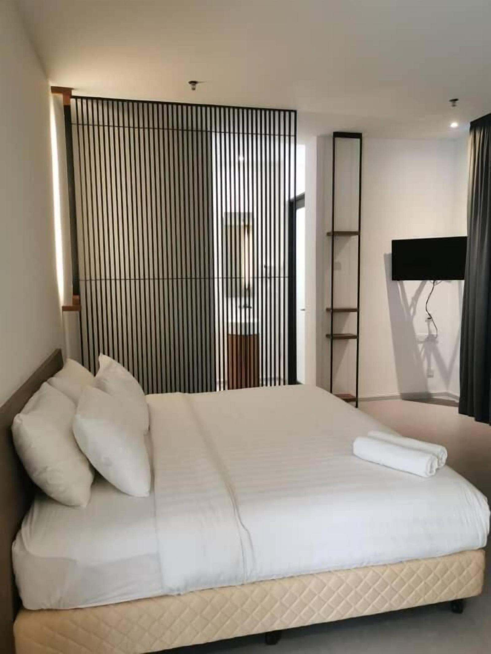 T+ Premium Hotel