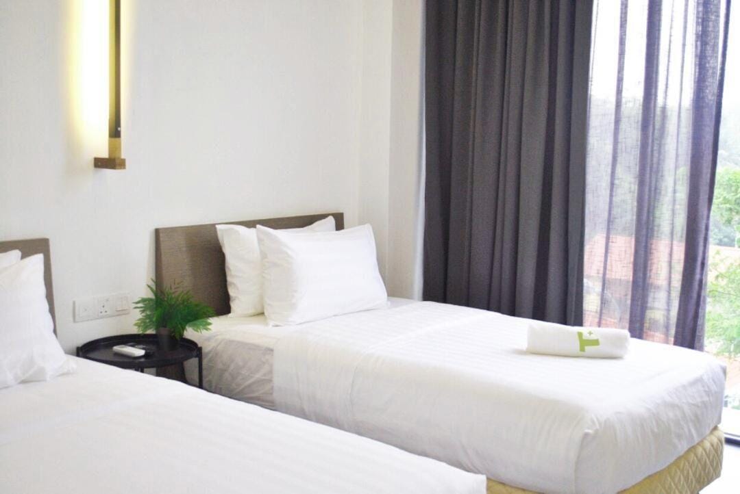 T+ Premium Hotel