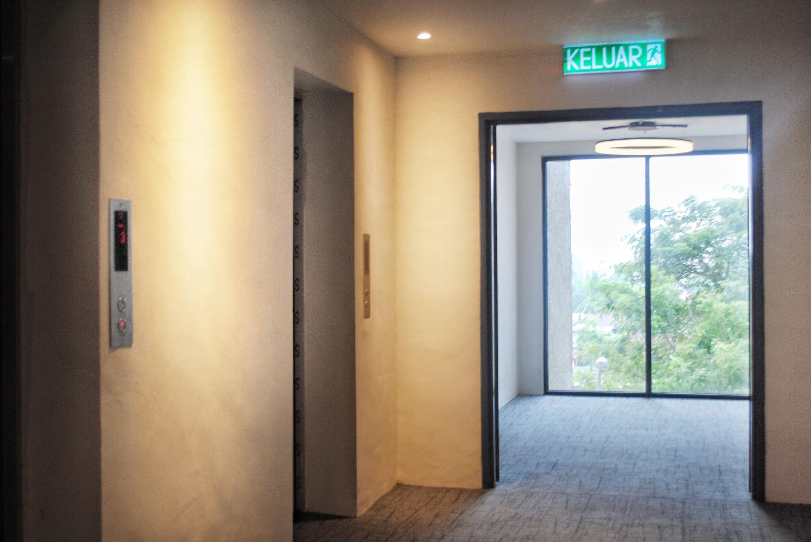 T+ Premium Hotel