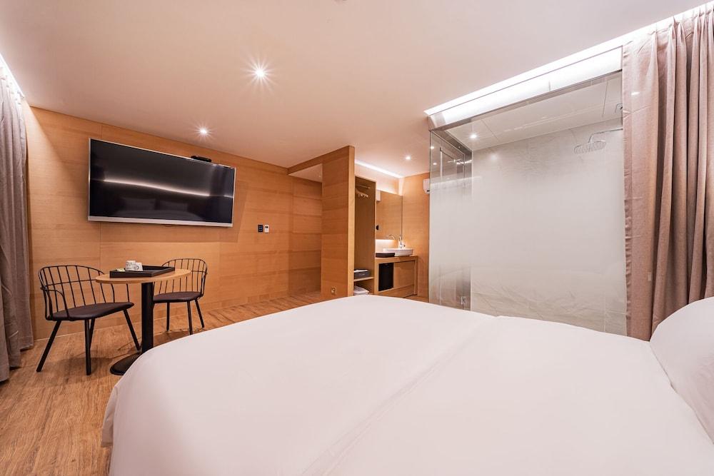 Hotel Jara