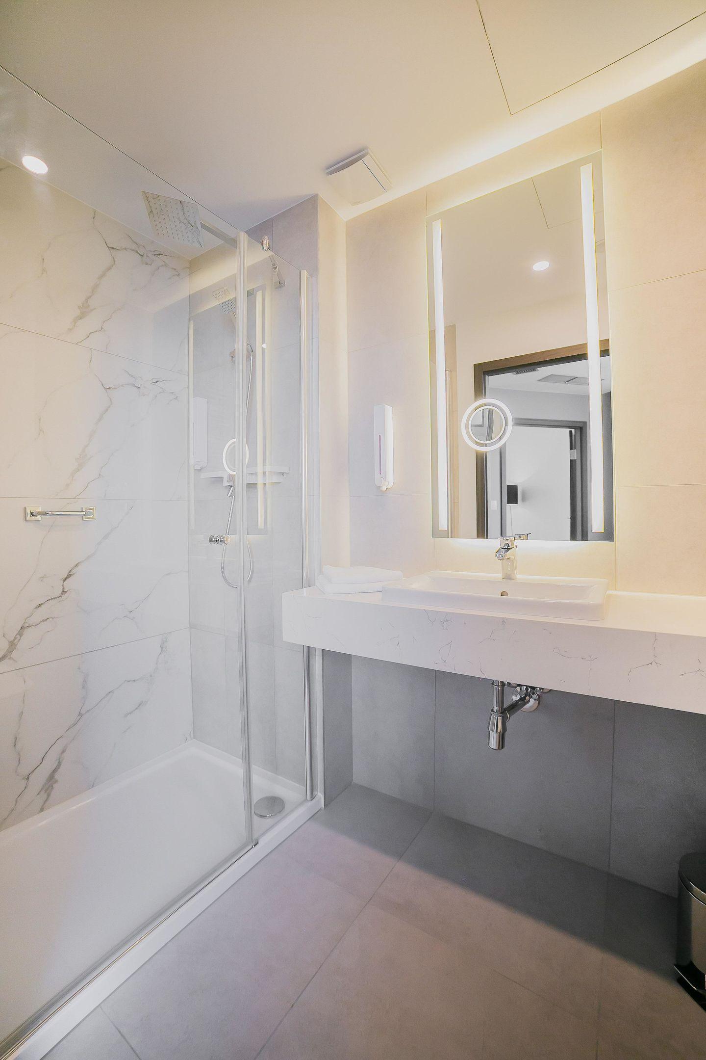 V Hotel Warsaw