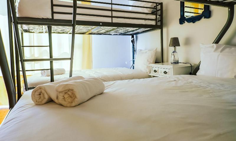 Help Yourself Hostels Restelo