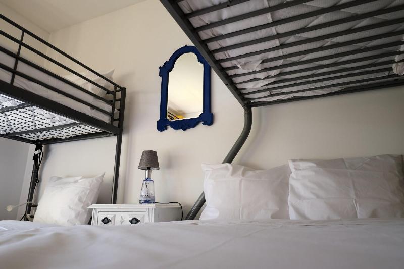 Help Yourself Hostels Restelo