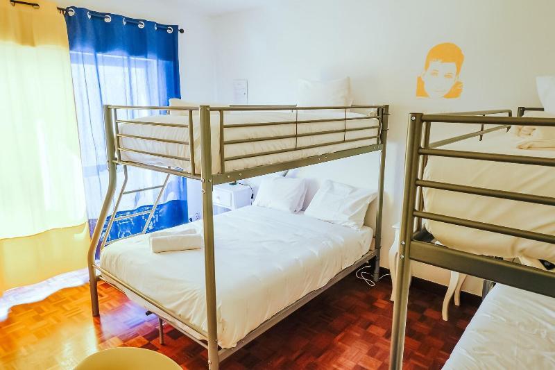 Help Yourself Hostels Restelo