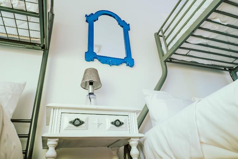 Help Yourself Hostels Restelo