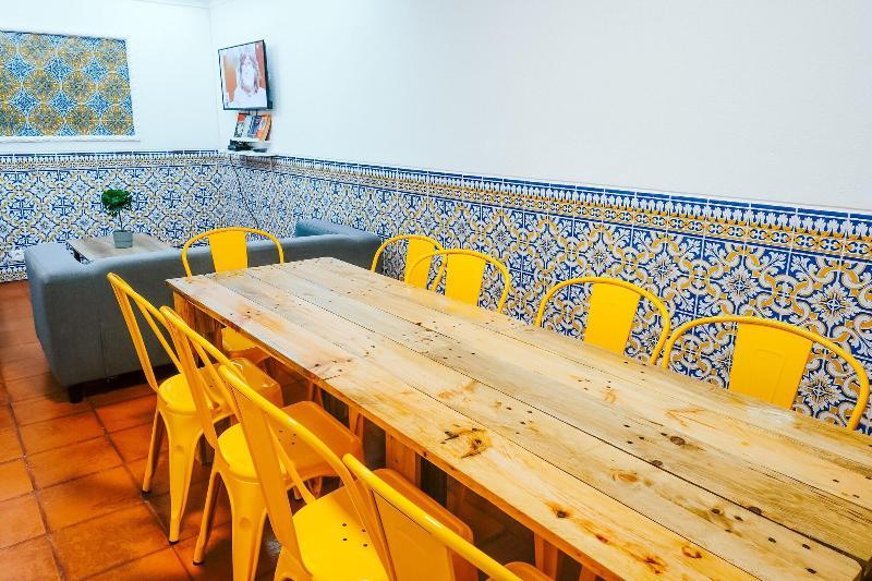 Help Yourself Hostels Restelo