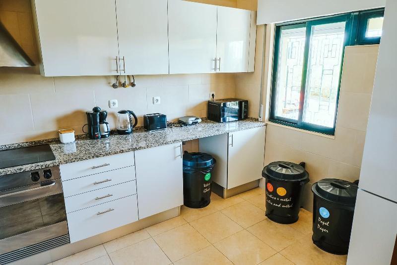 Help Yourself Hostels Restelo