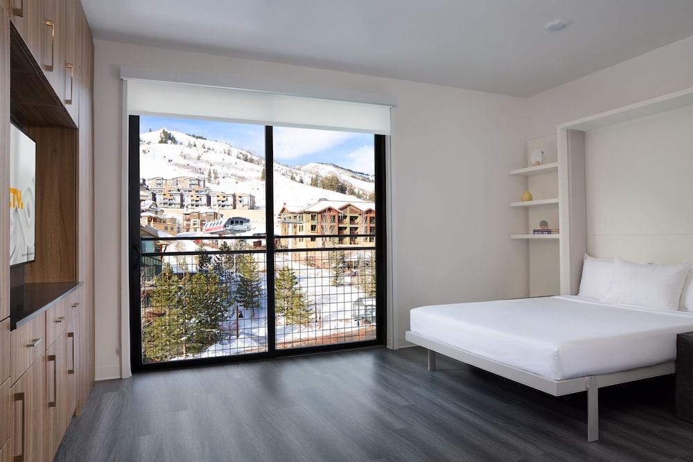 Yotelpad Park City