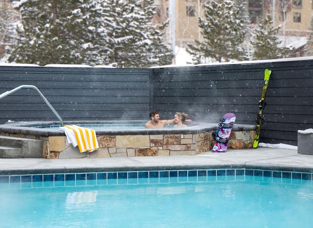 Yotelpad Park City