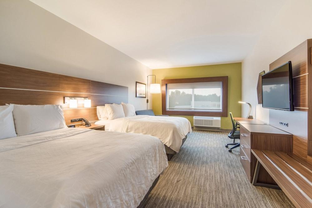 Holiday Inn Express & Suites Asheboro