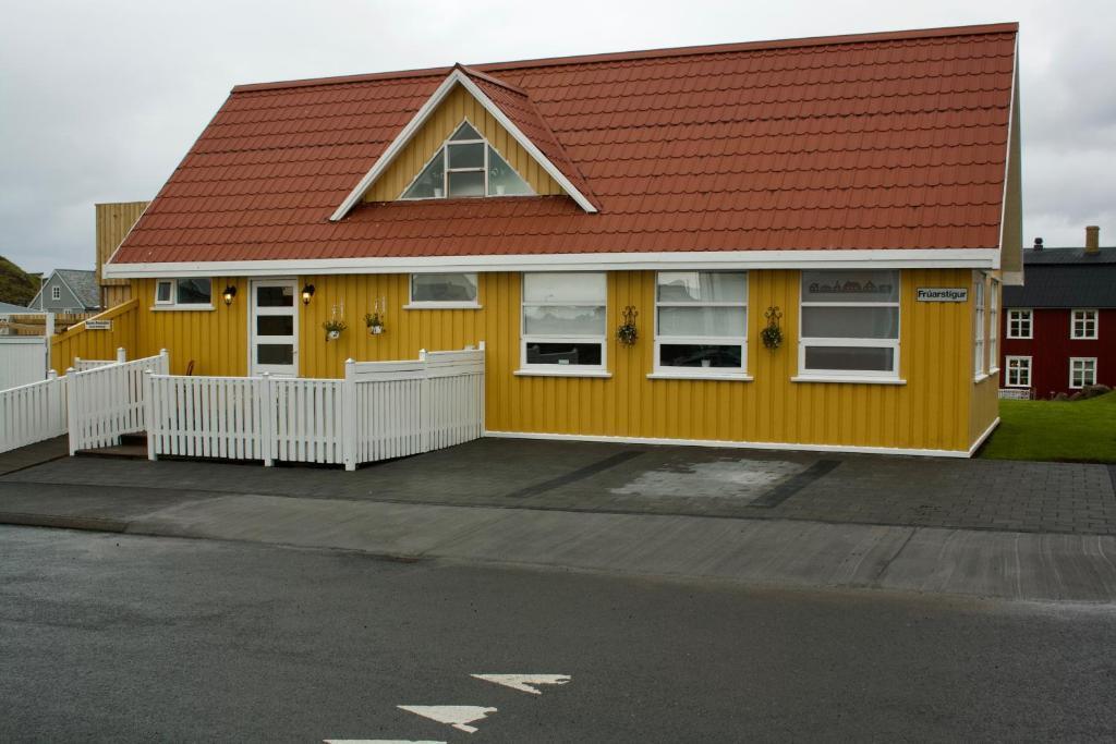 Akkeri Guesthouse