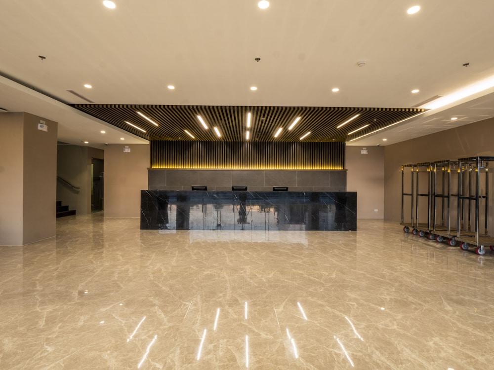 Sequoia Hotel Manila Bay