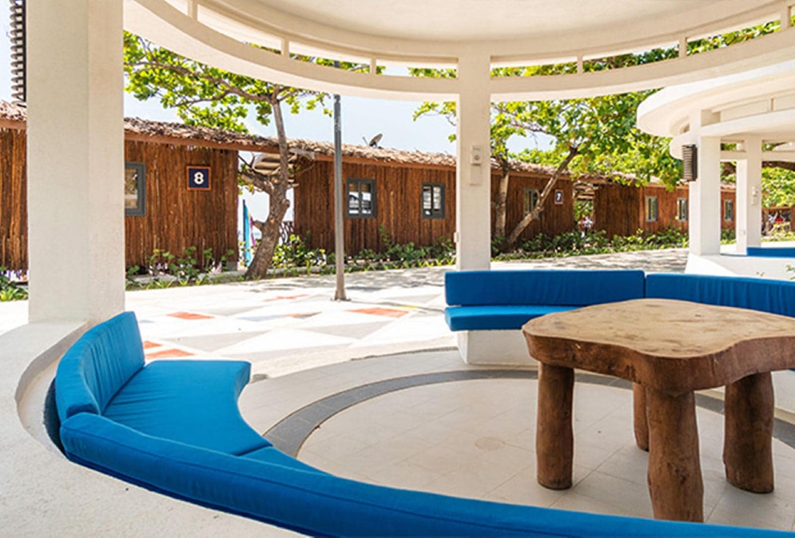 Crusoe Cabins