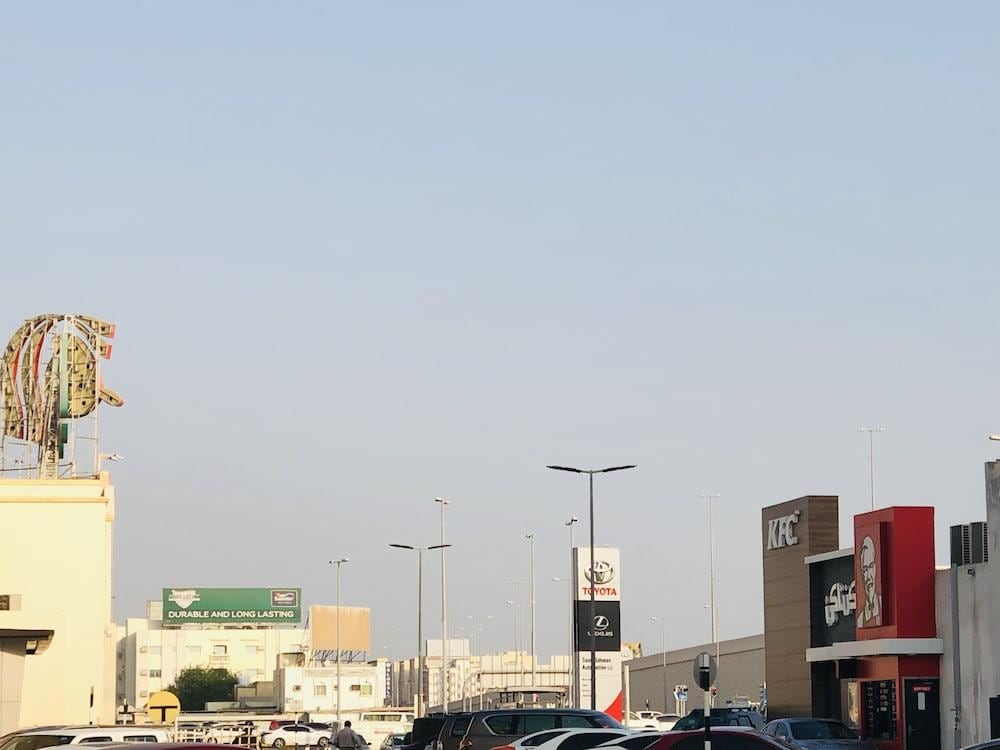 Seasons Hotel Barka