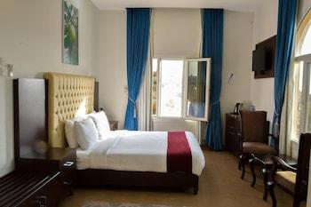 Jabal Al Akhdar Grand Hotel