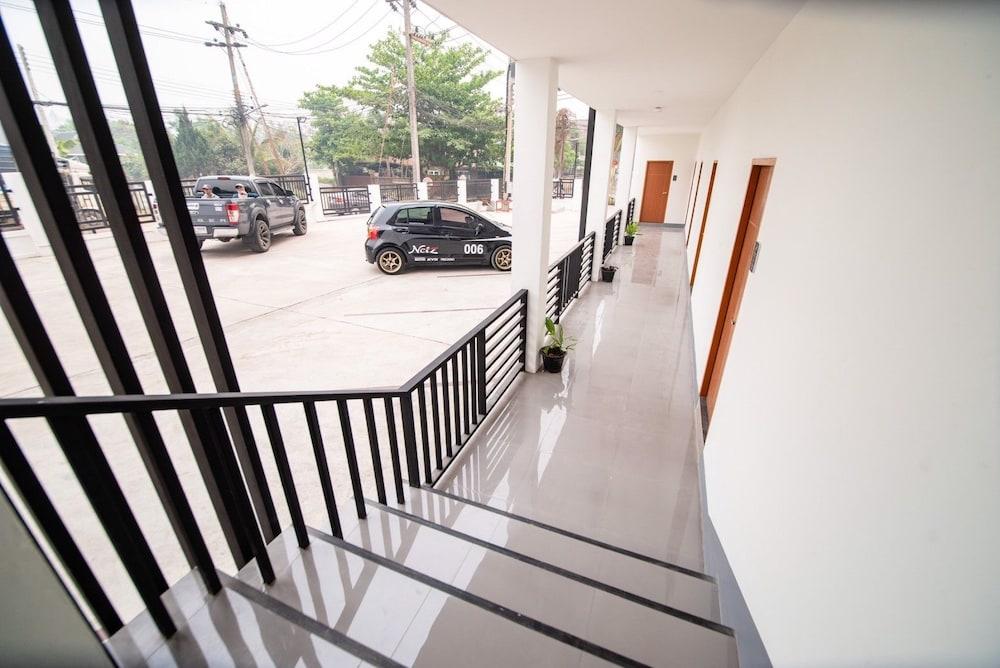 Maneetham Residence