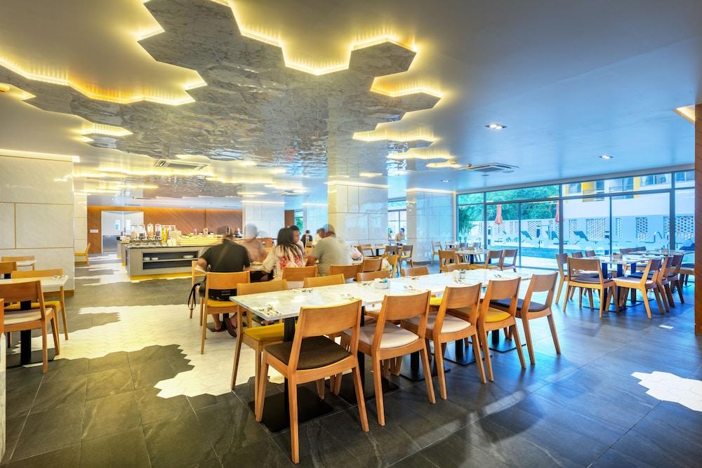 Beehive Boutique Hotel