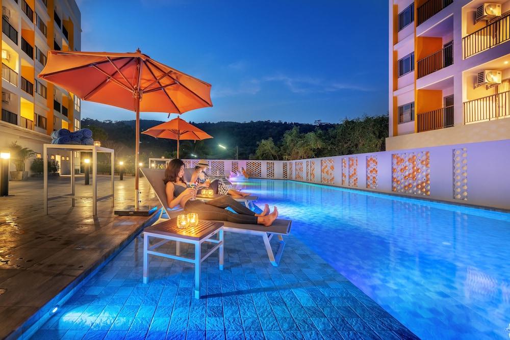 Beehive Boutique Hotel