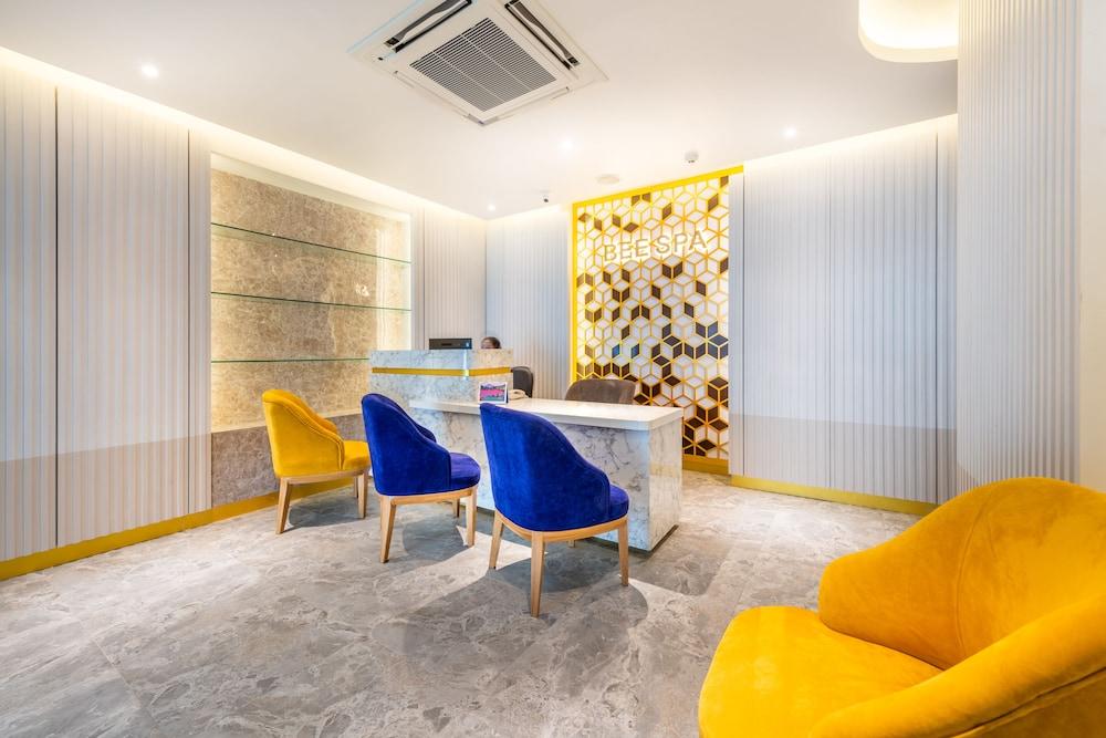 Beehive Boutique Hotel