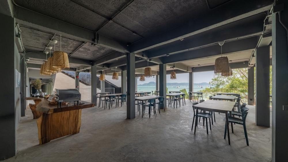 Arch39 Phuket Beach Front