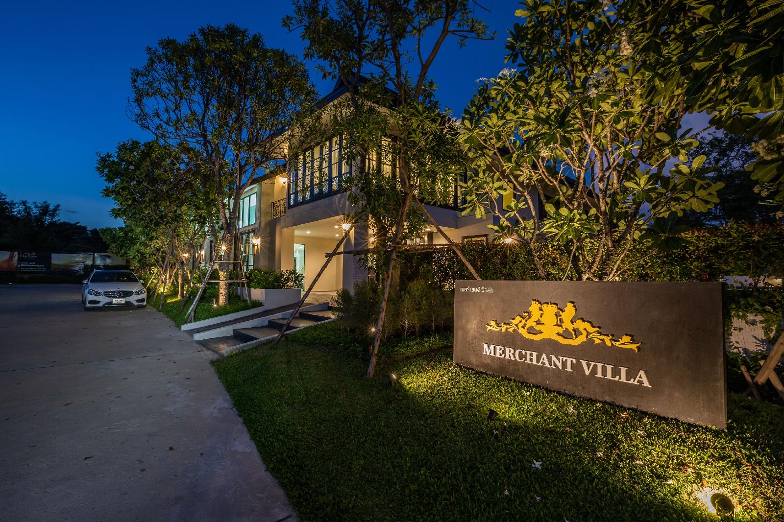 Merchant Villa
