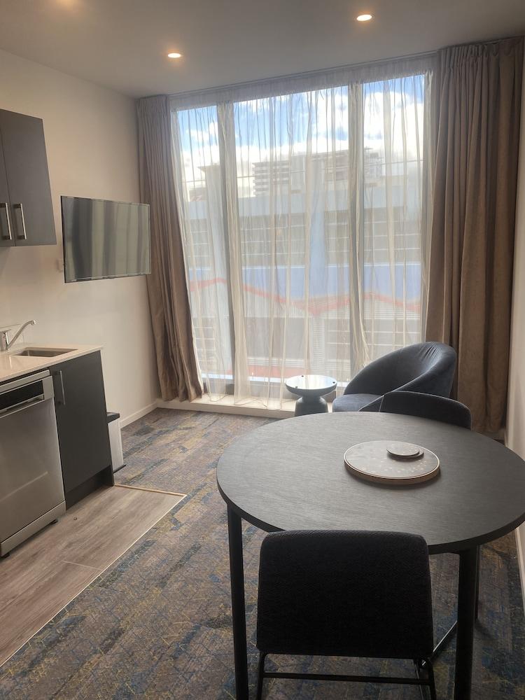 Ramada by Wyndham Wellington Taranaki Street