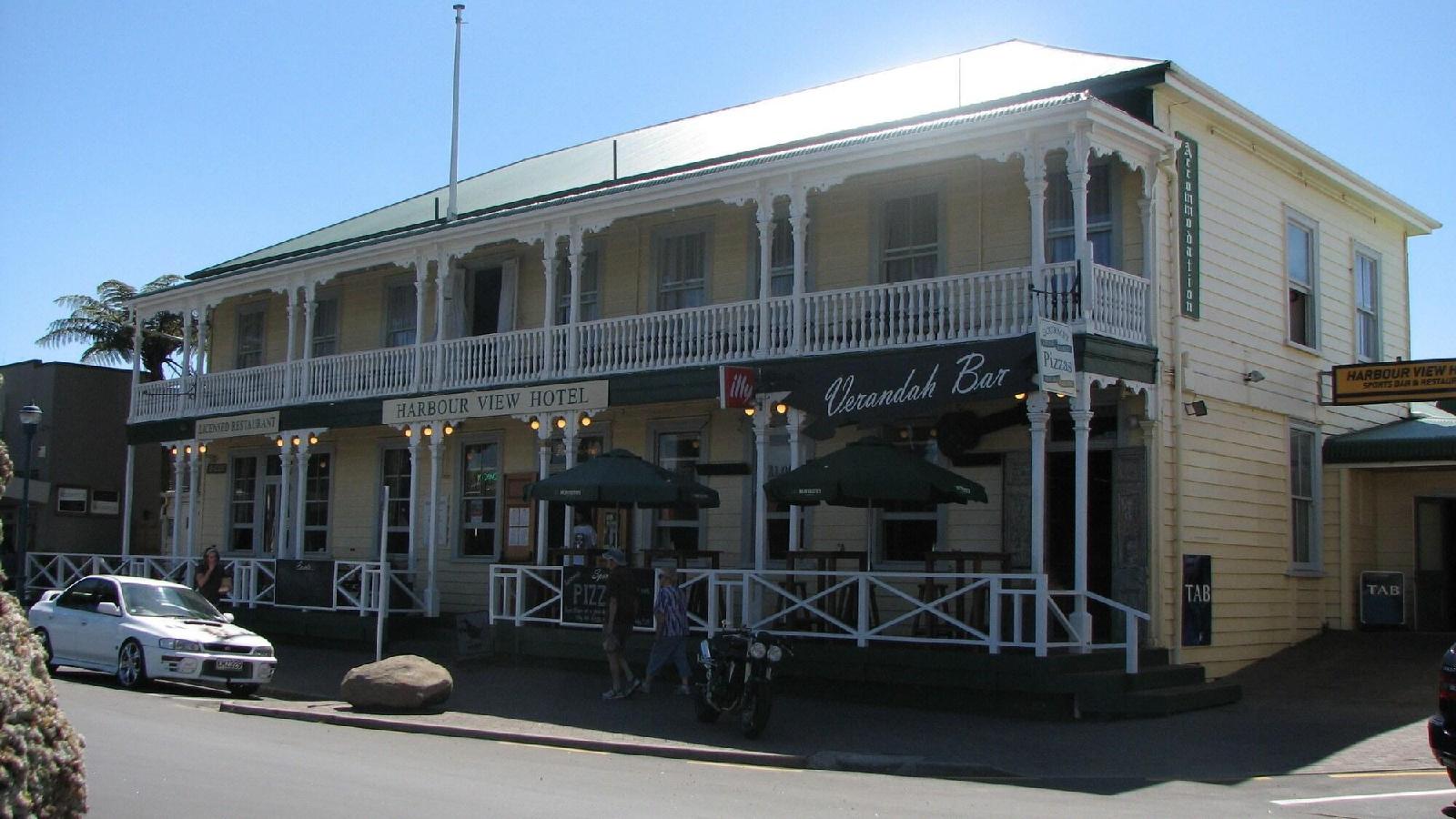 Harbour View Hotel