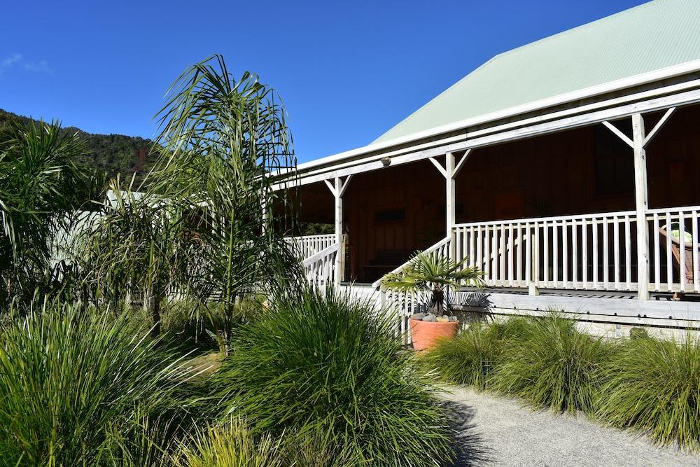 Atea Lodge